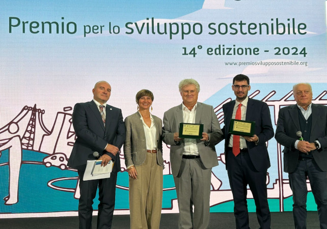 Gruppo CAP_e Città metropolitana di Milano ricevono il premio sviluppo sostenibile